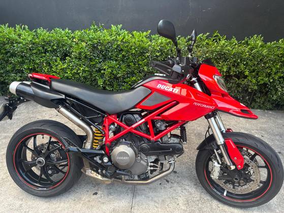 DUCATI HYPERMOTARD 796 
